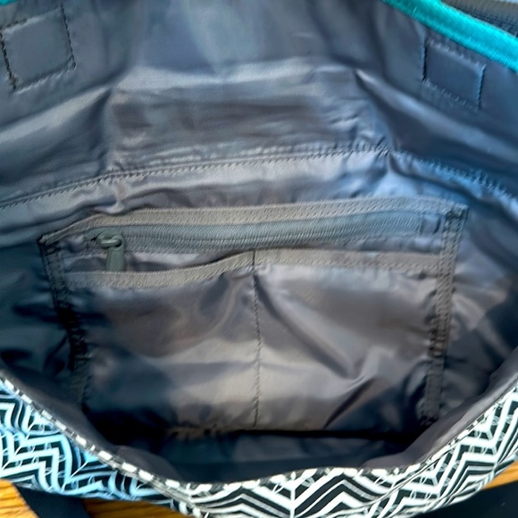 Timbuk2 Diaper Bag with padded changing pad - Picture 3 of 5